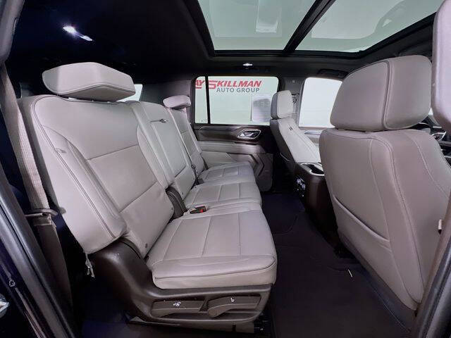 2023 GMC Yukon XL SLT