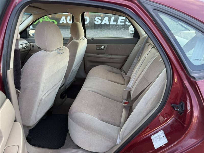 2002 Ford Taurus SES