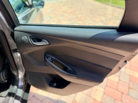2016 Ford Focus Titanium