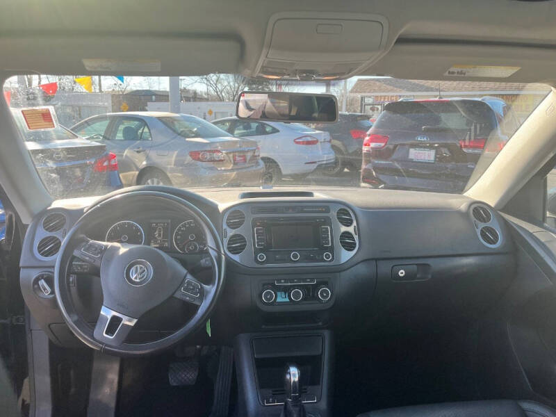 2012 Volkswagen Tiguan SE 4Motion