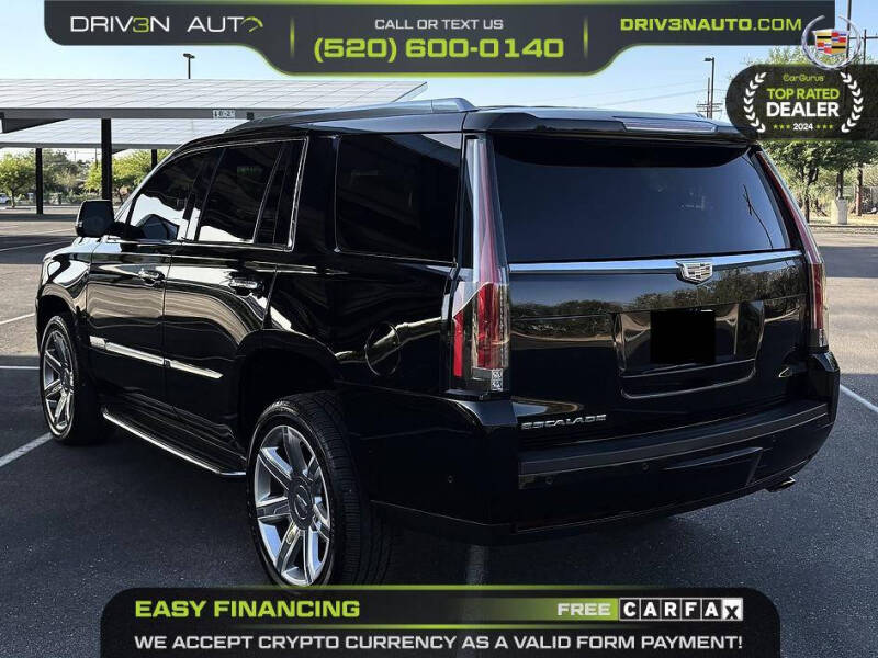 2017 Cadillac Escalade Luxury