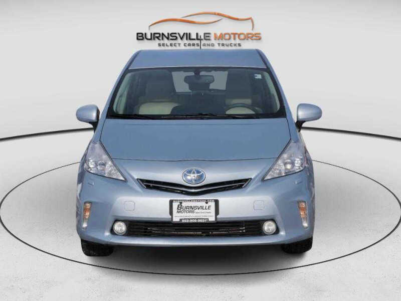 2012 Toyota Prius v Five