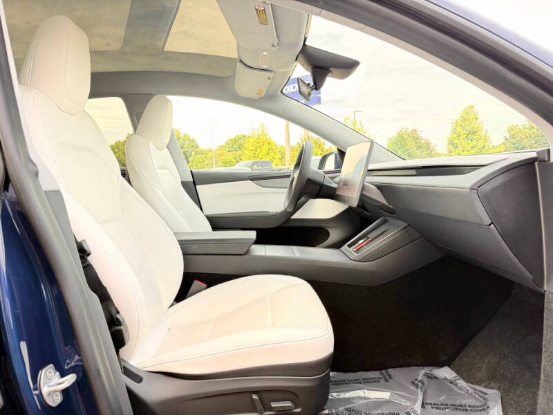 2026 Tesla Model Y Premium