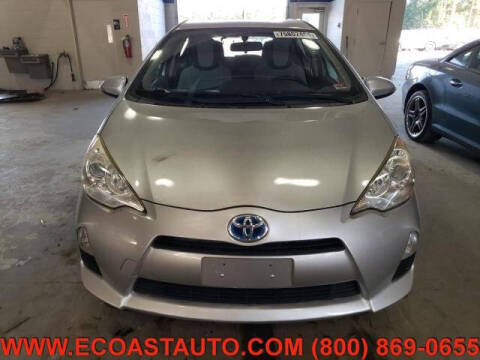 2014 Toyota Prius c Three