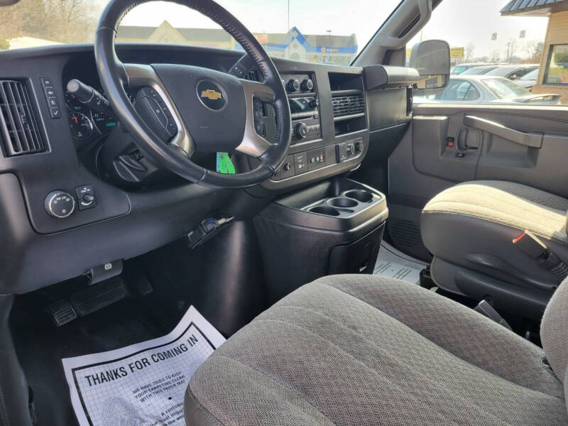 2019 Chevrolet Express 2500