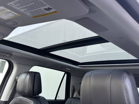 2025 Lincoln Navigator Reserve