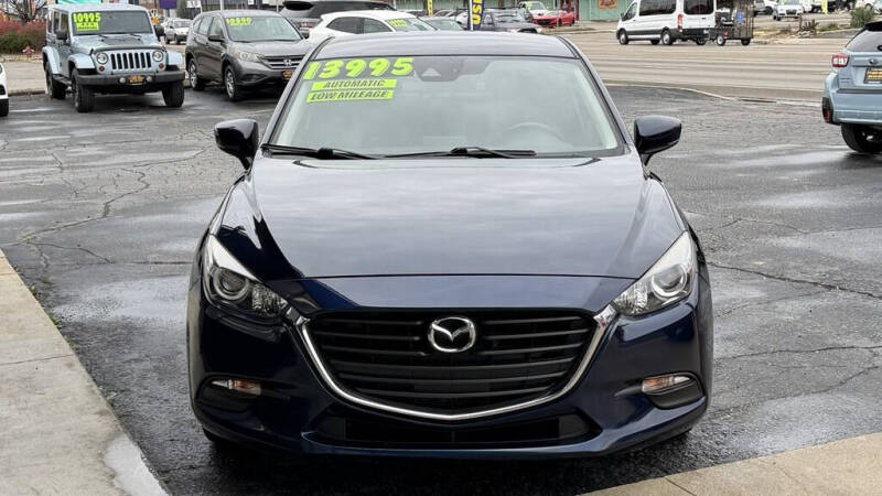 2018 Mazda MAZDA3 Touring