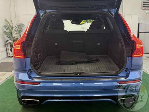 2019 Volvo XC60 T8 eAWD R-Design