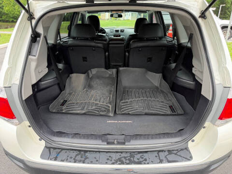 2012 Toyota Highlander SE