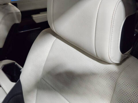 2023 Toyota Tundra Capstone HV