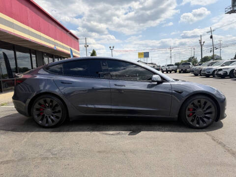 2023 Tesla Model 3 Performance