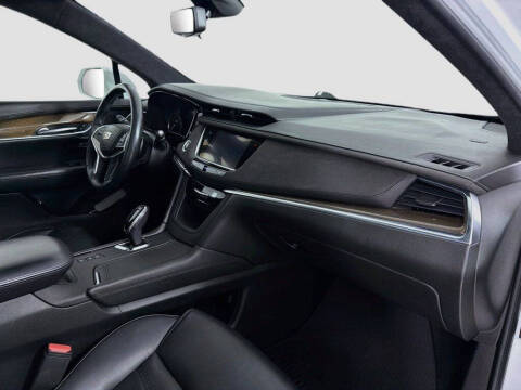 2018 Cadillac XT5 Platinum