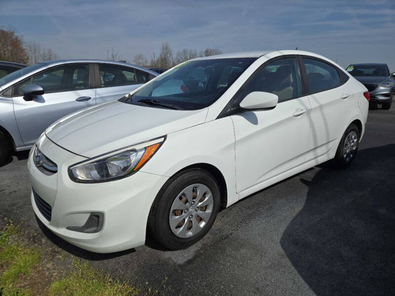 2017 Hyundai Accent SE