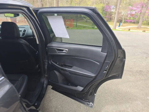 2020 Ford Edge