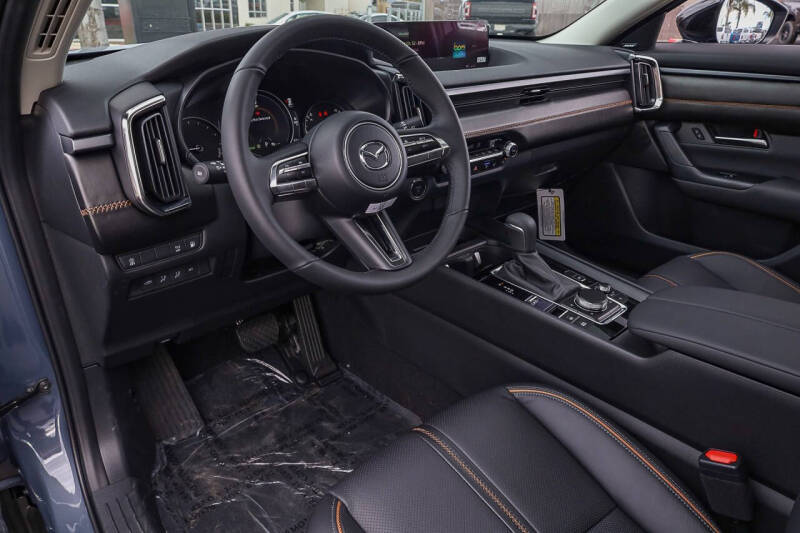 2025 Mazda CX-50 Hybrid Premium Plus