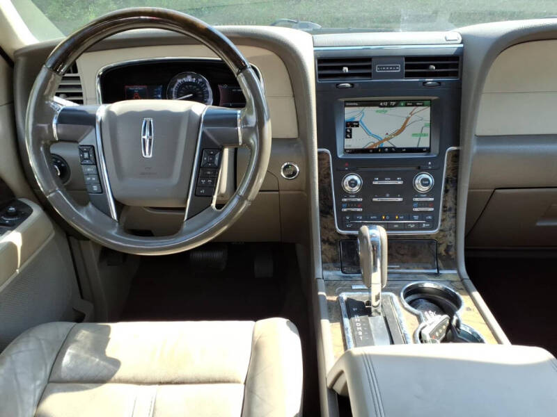 2015 Lincoln Navigator