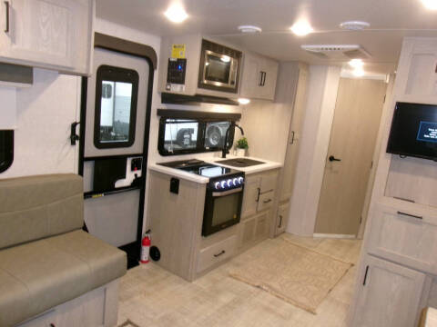 2021 Rockwood Roo 233s