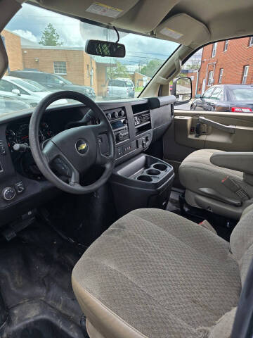 2019 Chevrolet Express 2500