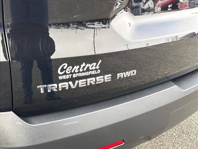 2023 Chevrolet Traverse LS