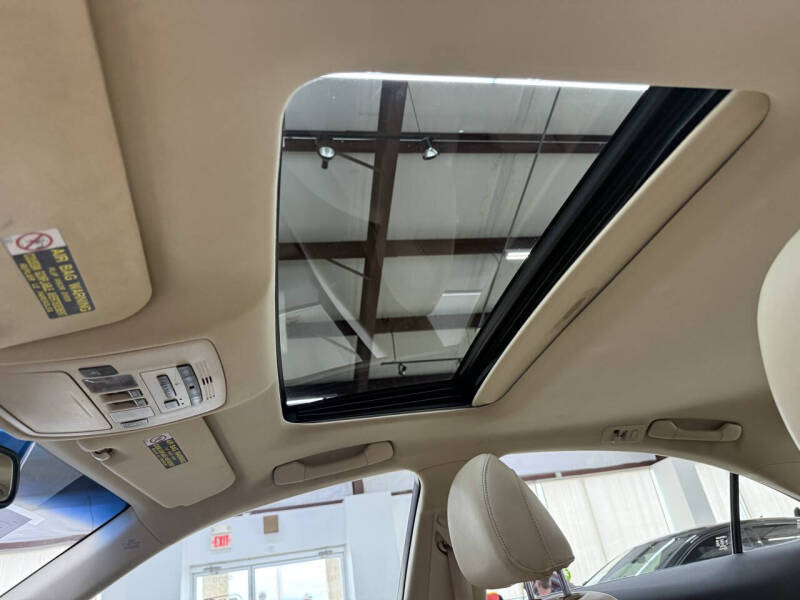 2011 Lexus ES 350