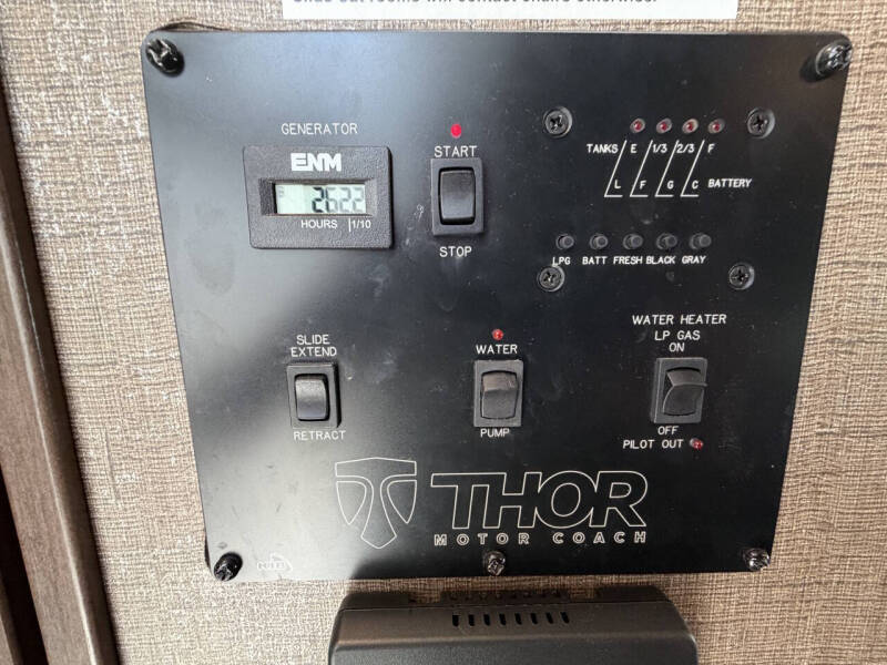 2018 Thor Motor Coach Ace 30.3