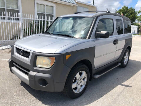 2004 Honda Element for sale at UNITED AUTO BROKERS in Hollywood FL