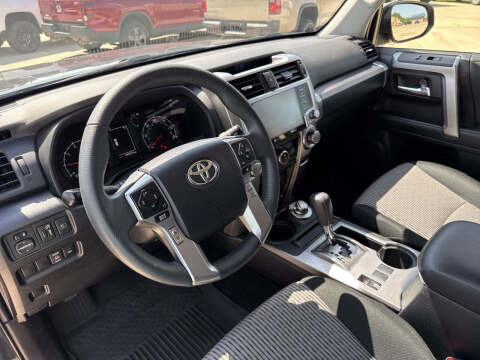 2024 Toyota 4Runner SR5