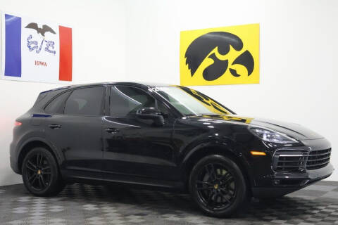 2019 Porsche Cayenne for sale at Carousel Auto Group in Iowa City IA