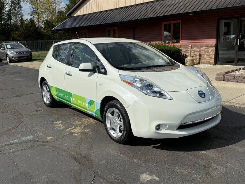 2011 Nissan LEAF SL