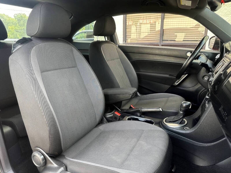 2016 Volkswagen Beetle 1.8T S