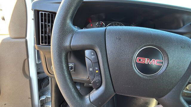 2023 GMC Savana 2500