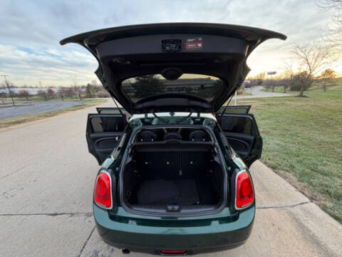 2015 MINI Hardtop 4 Door Cooper
