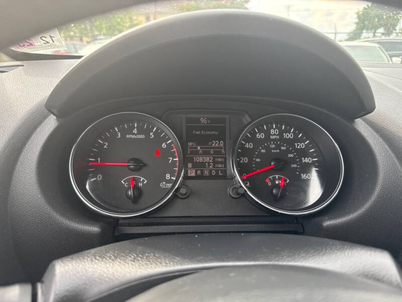 2012 Nissan Rogue SV w/SL Package