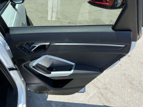 2019 Audi Q3 quattro Premium Plus 45 TFSI