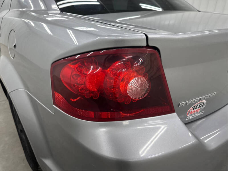 2014 Dodge Avenger SE