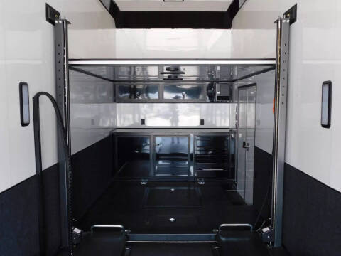 2025 United Trailers USH 32' Stacker Loaded