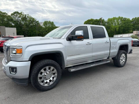 2018 GMC Sierra 2500HD for sale at Modern Automotive in Spartanburg SC