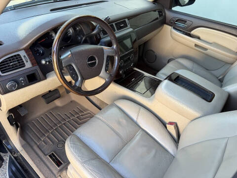 2009 GMC Yukon Denali