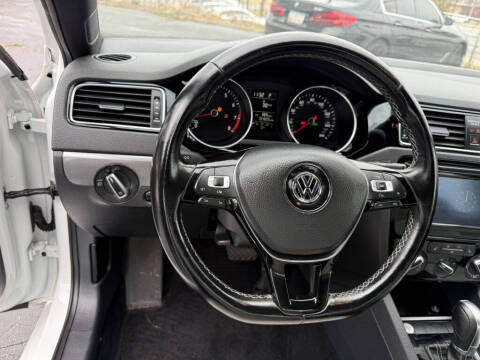 2016 Volkswagen Jetta 1.8T Sport
