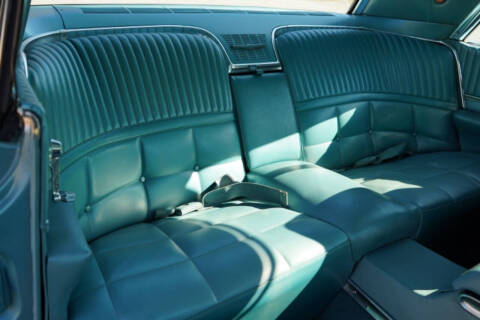 1964 Ford Thunderbird