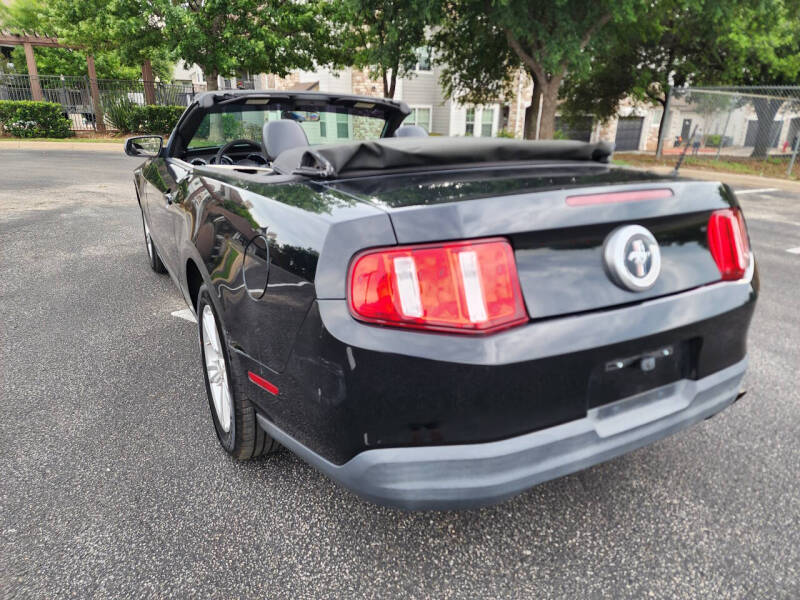 2010 Ford Mustang