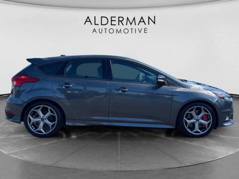 2018 Ford Focus ST