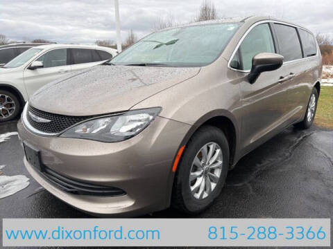 2017 Chrysler Pacifica Touring