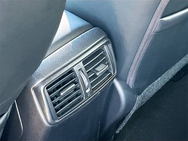 2021 Nissan Rogue Sport SL