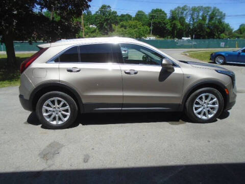 2023 Cadillac XT4 Luxury