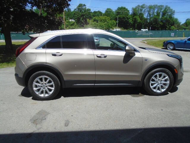 2023 Cadillac XT4 Luxury