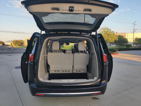 2017 Chrysler Pacifica Limited