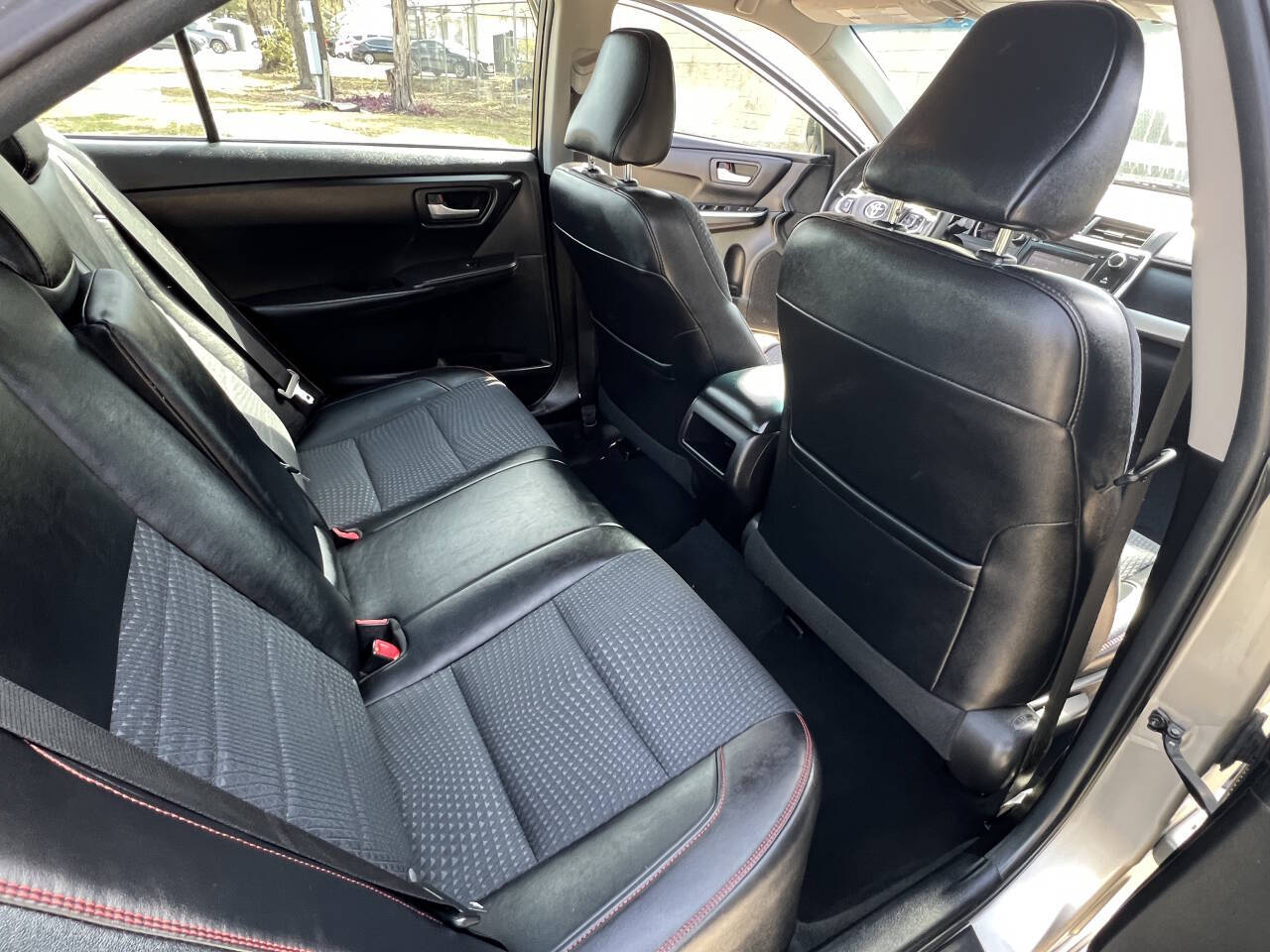 Used Car 2015 Toyota Camry  Le 4dr Sedan For Sale Under $15,000 In Austin, Texas