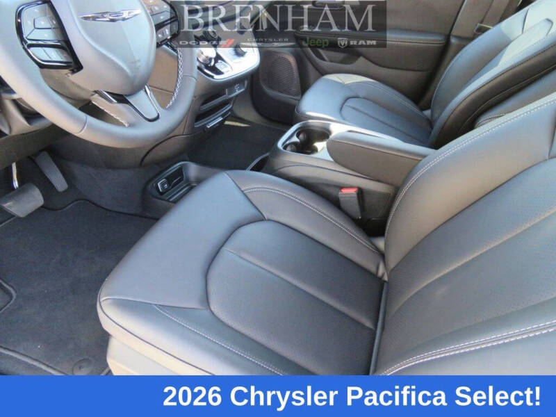 2026 Chrysler Pacifica Select