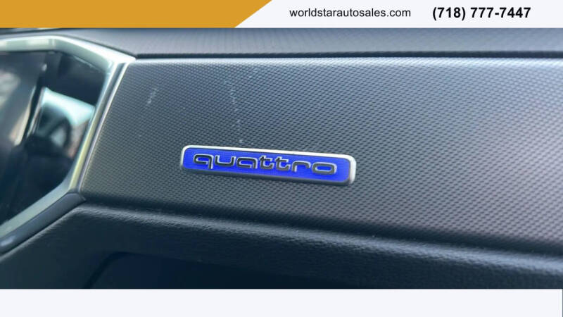 2022 Audi Q3 quattro Premium Plus 40 TFSI